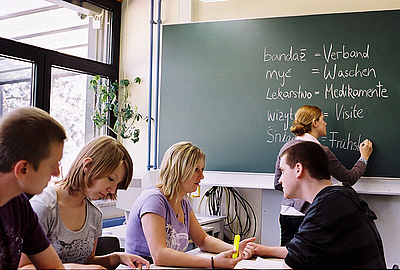 Deutschkenntnisse als Voraussetzung für fachliche Qualifizierungen
