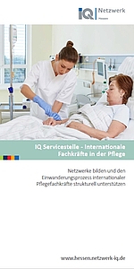 Flyer der IQ Servicestelle Pflege